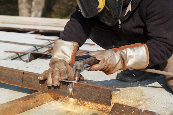 what is plasma cutting